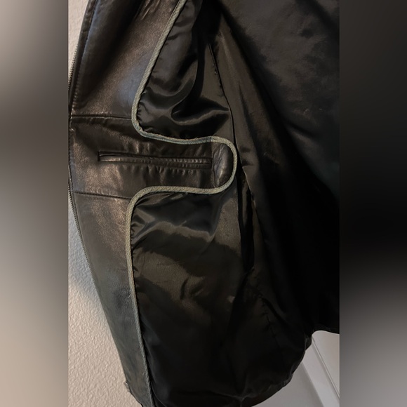Cole Haan Black Leather Lamb Skin Jacket - Super Soft! Size M - Picture 6 of 10